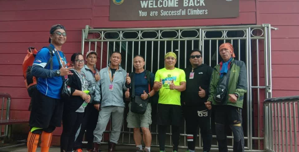 Edward Taning Climbs Mount Kinabalu Backwards Malaysia Book of Records