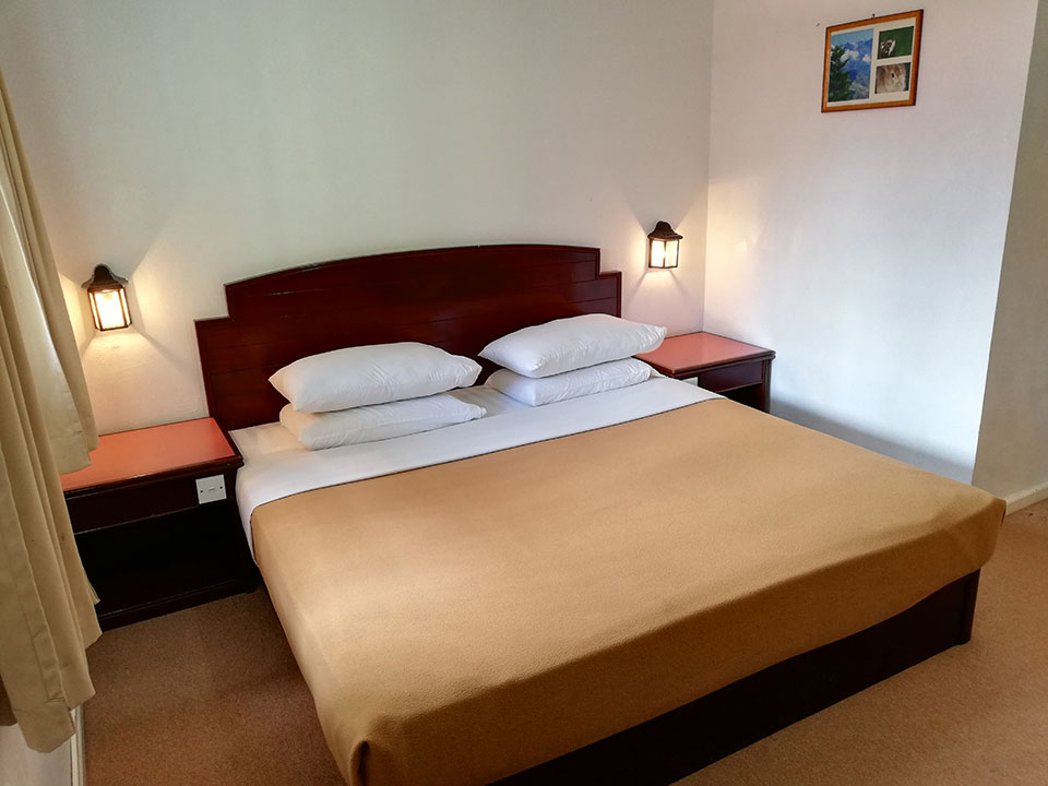 Kinabalu Pine Resort Standard King Bed