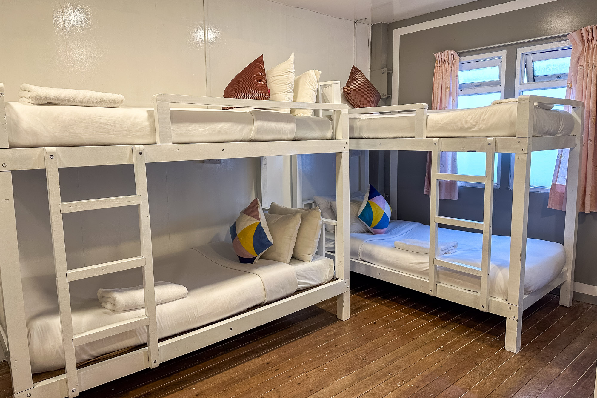 Laban Rata Resthouse Private Room Buttercup 4