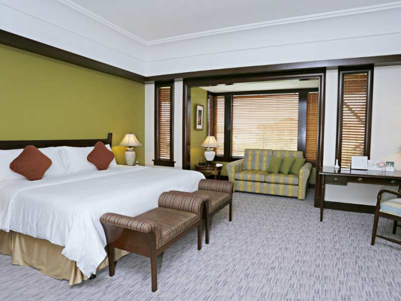 The Magellan Sutera Resort - Magellan Club Suite King Bed Room