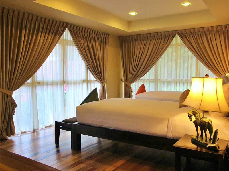 Rajah Lodge Master Bed Room