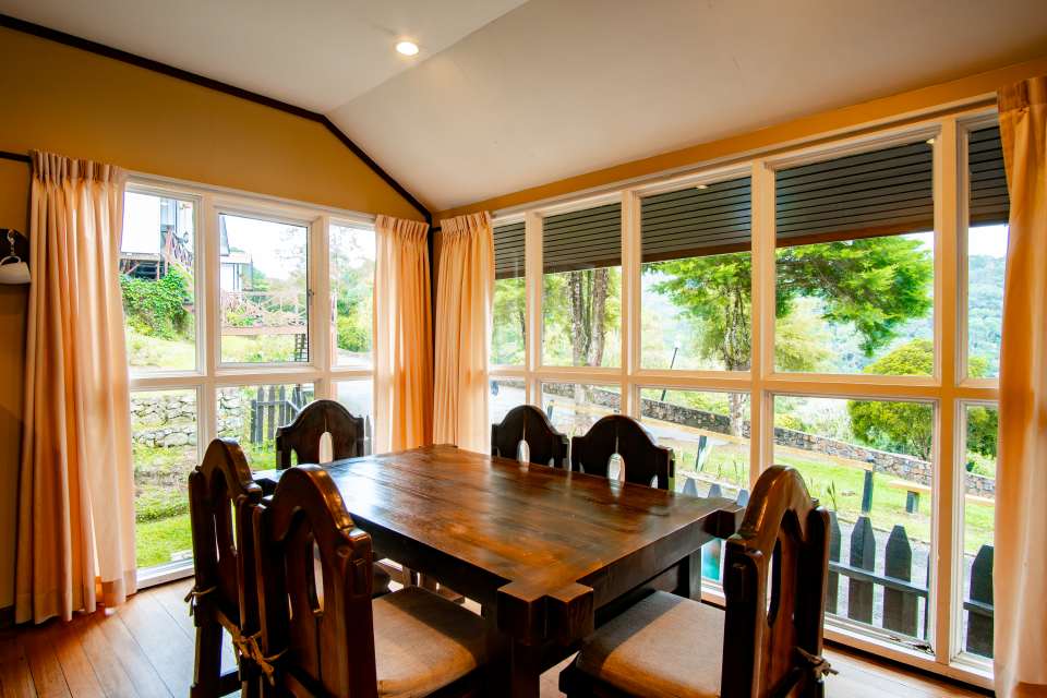 Summit Lodge Dining Area